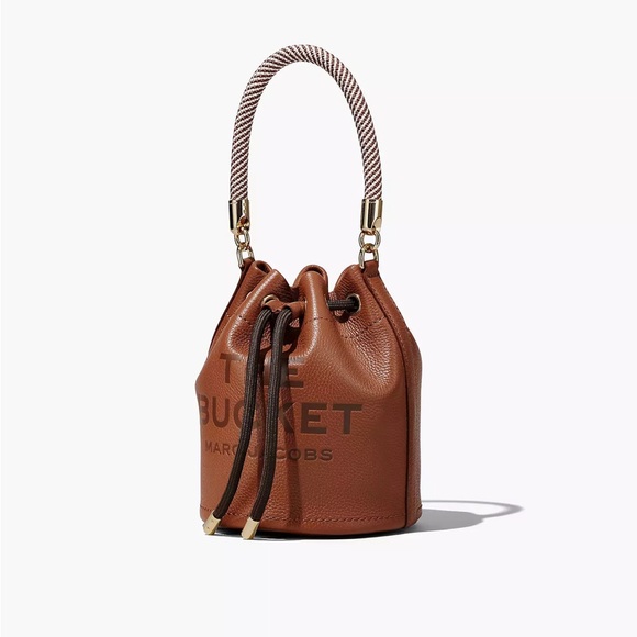 Marc Jacobs The Leather Bucket Bag - Picture 4 of 9